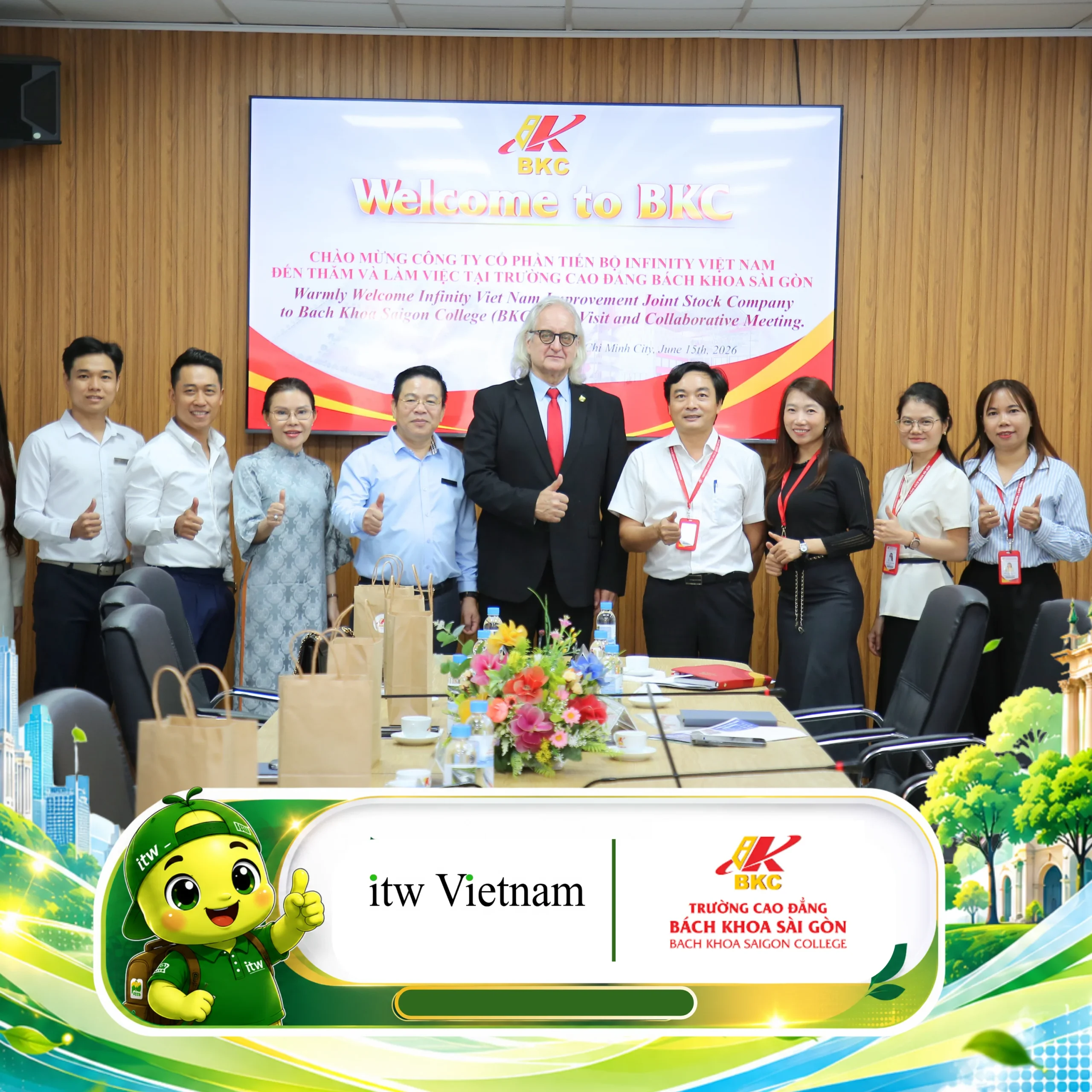 ITW VIỆT NAM LÀM VIỆC CÙNG TRƯỜNG CAO ĐẲNG BÁCH KHOA SÀI GÒN